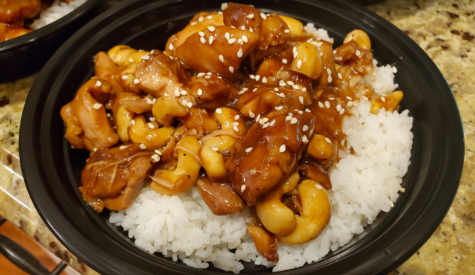 Crockpot Creamy Cashew Chicken